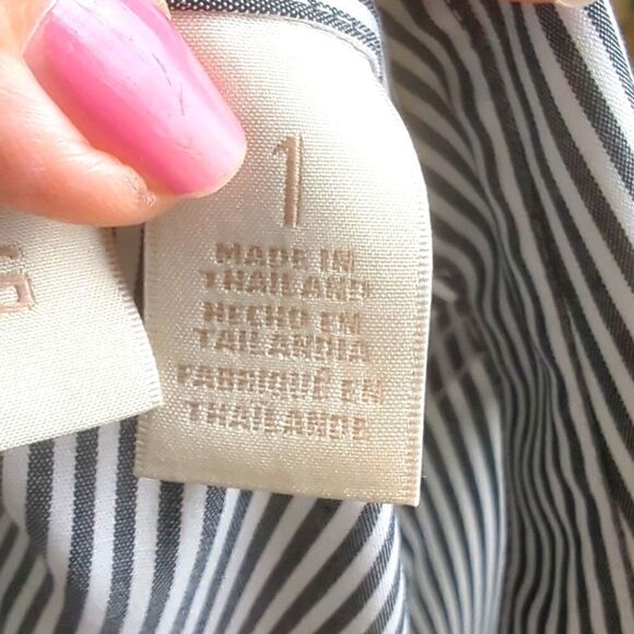 Chico's Non-iron Button Down Blouse Black and White Stripe Size 1 - Picture 8 of 9